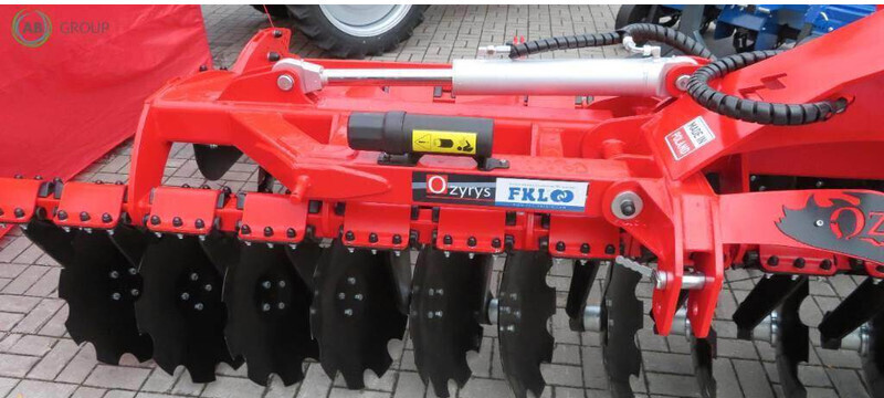 Awemak brona talerzowa składana hydraulicznie Ozyrys BTH4 - Tanjirača: slika 1 Awemak brona talerzowa składana hydraulicznie Ozyrys BTH4 - Tanjirača: slika 1