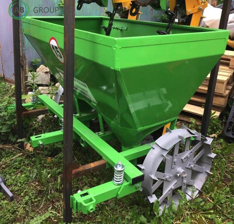 Bomet two-row potato planter Gemini S239 - Sadilica za krompir: slika 4 Bomet two-row potato planter Gemini S239 - Sadilica za krompir: slika 4