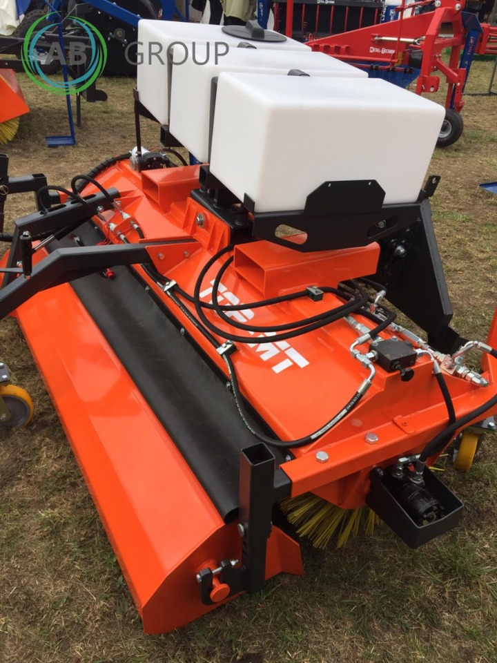 Metal-Technik TOP MT tractor road sweeper 2 m - Dodatak za Vozilo za čišćenje snega: slika 4 Metal-Technik TOP MT tractor road sweeper 2 m - Dodatak za Vozilo za čišćenje snega: slika 4