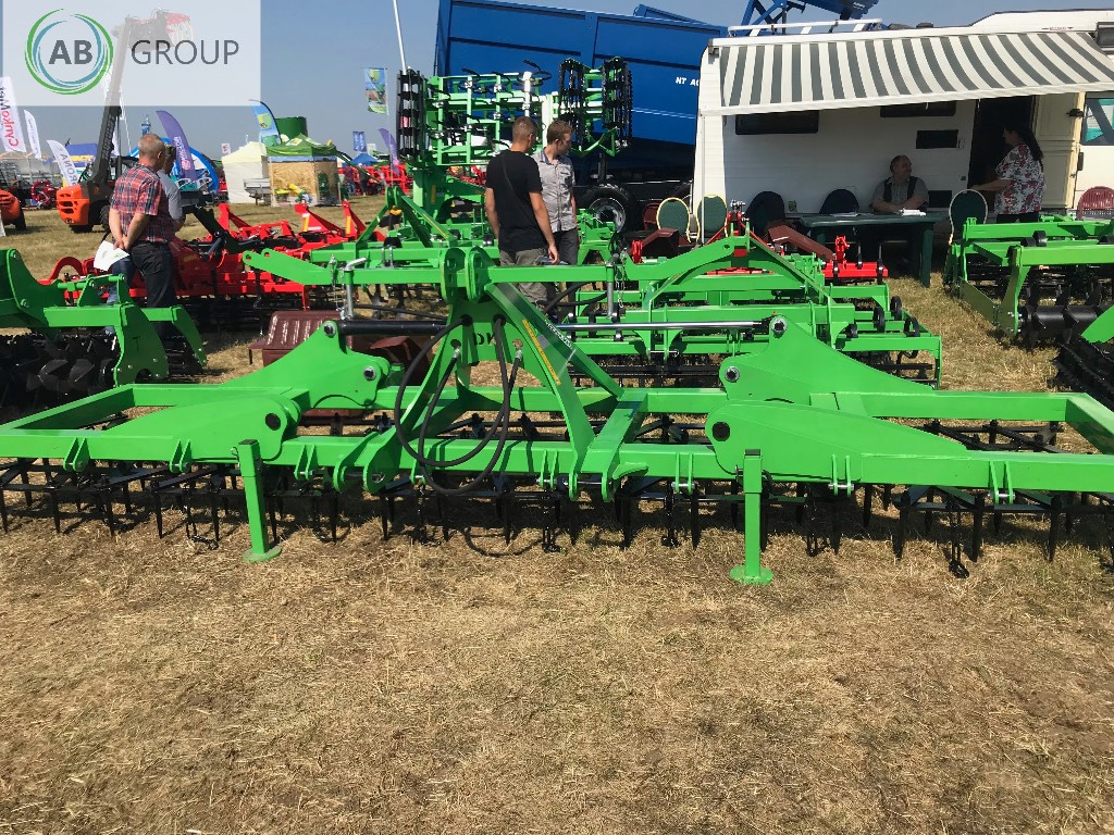 Dziekan hydraulic folding meadow harrow WUKA 5m 5C20H - Lančana drljača: slika 3 Dziekan hydraulic folding meadow harrow WUKA 5m 5C20H - Lančana drljača: slika 3