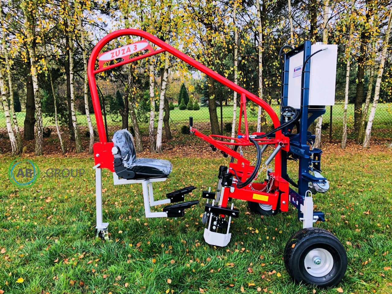 Jagoda single-row weed weeder ZUZA 3 - Oprema za obradu zemljišta: slika 1 Jagoda single-row weed weeder ZUZA 3 - Oprema za obradu zemljišta: slika 1