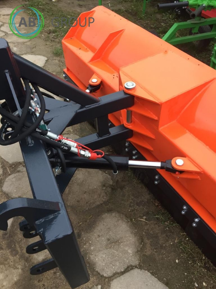 Metal-Technik straight snow plow 2m - Raonik za sneg za Poljoprivredna mašina: slika 3 Metal-Technik straight snow plow 2m - Raonik za sneg za Poljoprivredna mašina: slika 3