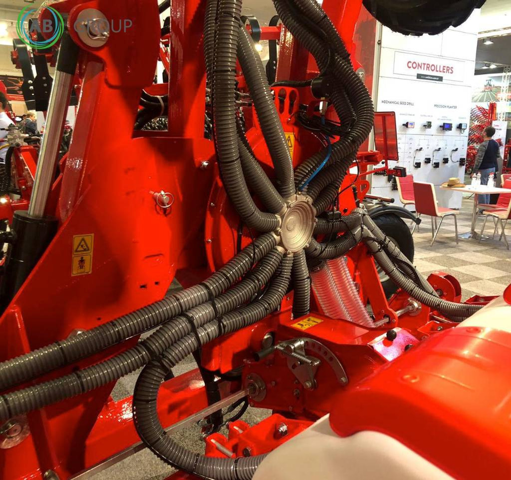 Mašina za preciznu setvu Ozdoken precision planter Octopus D12: slika 7