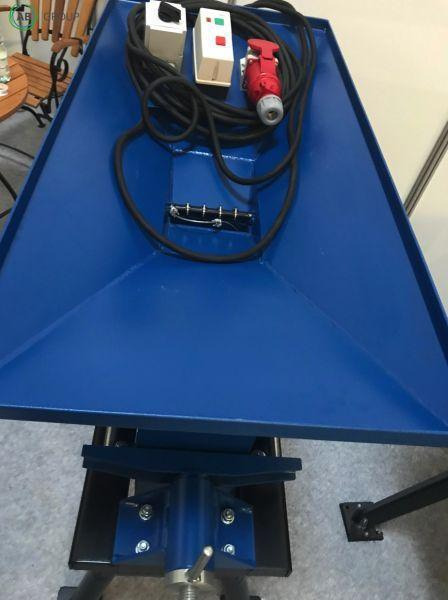 Unimetal grain crusher H-745 - Oprema za posle žetve: slika 2 Unimetal grain crusher H-745 - Oprema za posle žetve: slika 2