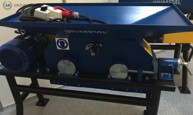 Unimetal grain crusher H-745 - Oprema za posle žetve: slika 1 Unimetal grain crusher H-745 - Oprema za posle žetve: slika 1