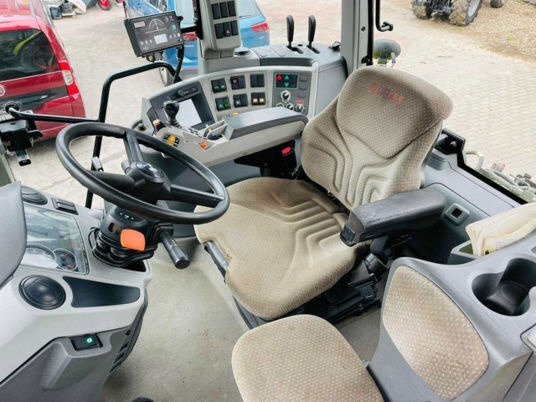 Claas AXION 840 Le Mans, 2009r, nawigacja RTK 240KM, TUZ, WOM, 850,830 - Traktor: slika 5 Claas AXION 840 Le Mans, 2009r, nawigacja RTK 240KM, TUZ, WOM, 850,830 - Traktor: slika 5