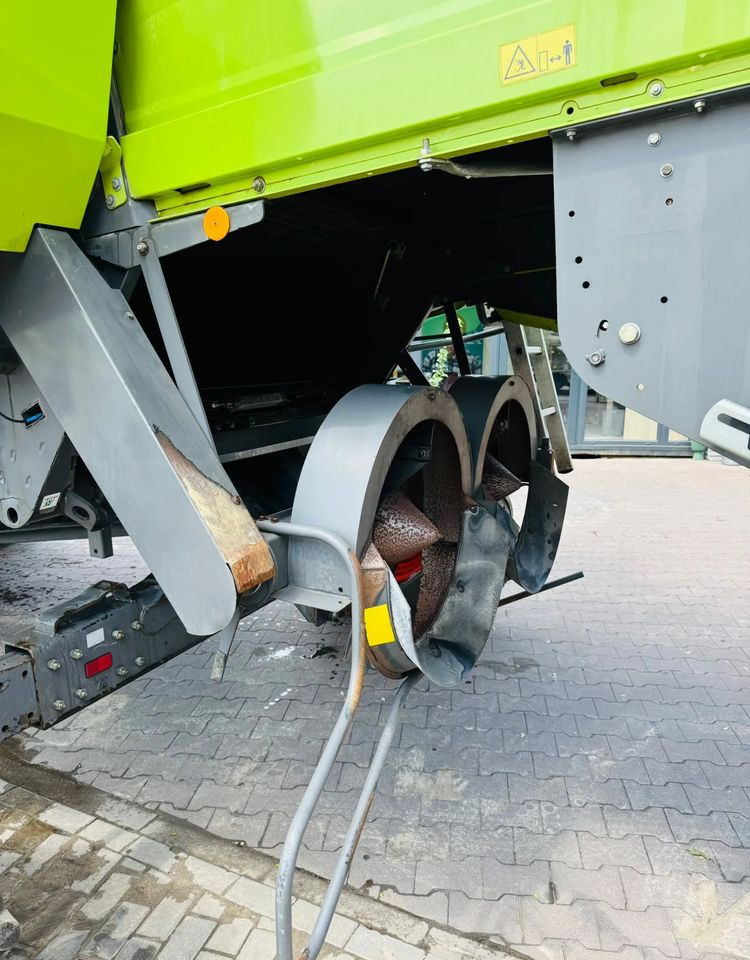 Claas Tucano 450 - Kombinovani kombajn: slika 4 Claas Tucano 450 - Kombinovani kombajn: slika 4