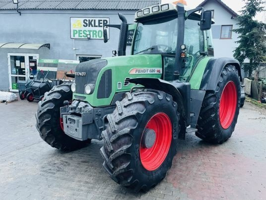 Fendt 820 VARIO TMS - Traktor: slika 2 Fendt 820 VARIO TMS - Traktor: slika 2