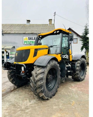 JCB Fastrac 3200 80KM/H 2014 rok! 215 KONI! Zobacz! 3230,4220,3185 - Traktor: slika 1 JCB Fastrac 3200 80KM/H 2014 rok! 215 KONI! Zobacz! 3230,4220,3185 - Traktor: slika 1