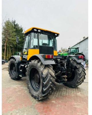 JCB Fastrac 3200 80KM/H 2014 rok! 215 KONI! Zobacz! 3230,4220,3185 - Traktor: slika 4 JCB Fastrac 3200 80KM/H 2014 rok! 215 KONI! Zobacz! 3230,4220,3185 - Traktor: slika 4