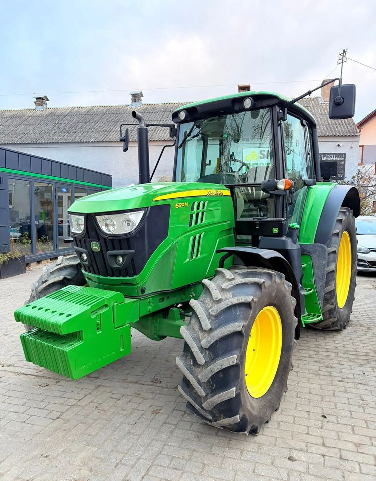 John Deere 6120M - Traktor: slika 5 John Deere 6120M - Traktor: slika 5