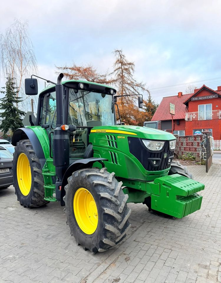 John Deere 6120M - Traktor: slika 3 John Deere 6120M - Traktor: slika 3