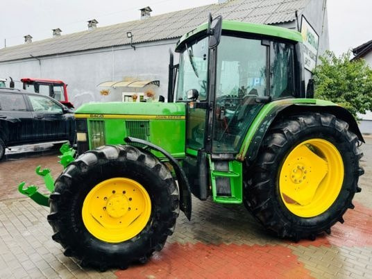 John Deere 6400 - Traktor: slika 4 John Deere 6400 - Traktor: slika 4