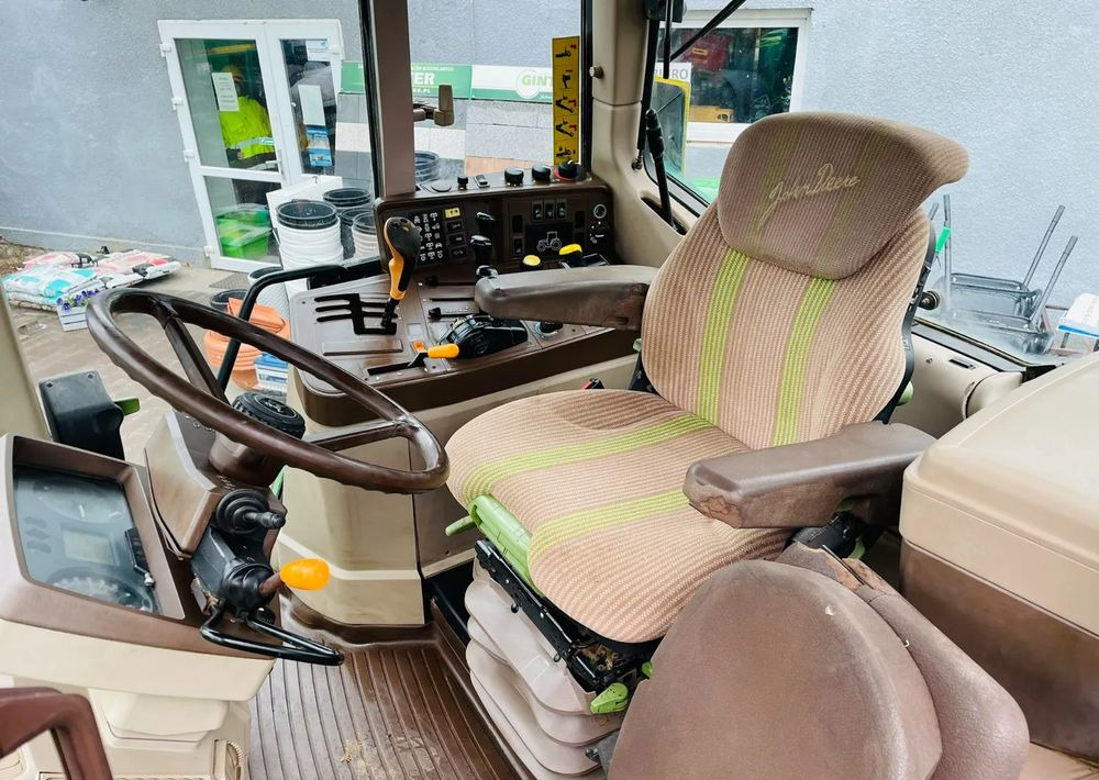 John Deere 6920 - Traktor: slika 2 John Deere 6920 - Traktor: slika 2