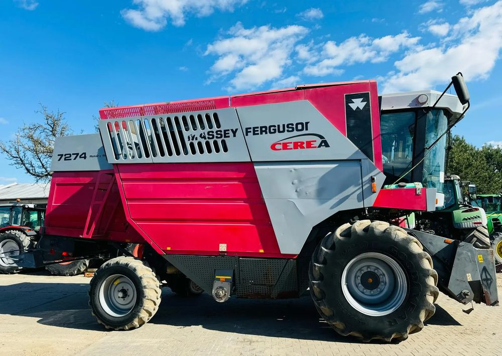 Kombinovani kombajn Massey Ferguson 7274: slika 8