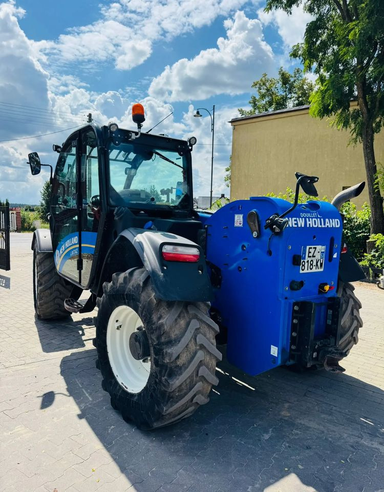 New Holland L7.42 - Teleskopski upravljač: slika 2 New Holland L7.42 - Teleskopski upravljač: slika 2