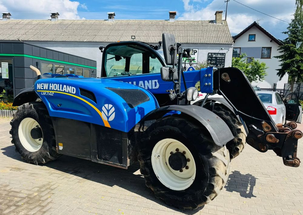 Teleskopski upravljač New Holland L7.42: slika 7