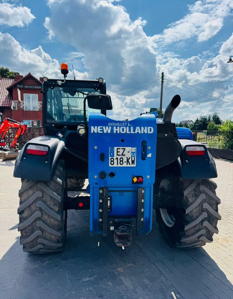 New Holland L7.42 - Teleskopski upravljač: slika 3 New Holland L7.42 - Teleskopski upravljač: slika 3