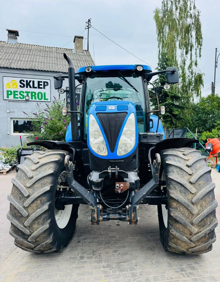 New Holland T7.210 - Traktor: slika 1 New Holland T7.210 - Traktor: slika 1