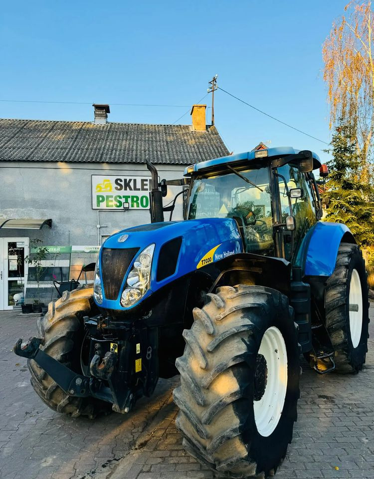 New Holland T7030 - Traktor: slika 4 New Holland T7030 - Traktor: slika 4