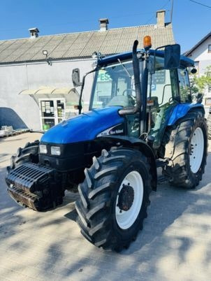 New Holland TL90 - Traktor: slika 2 New Holland TL90 - Traktor: slika 2