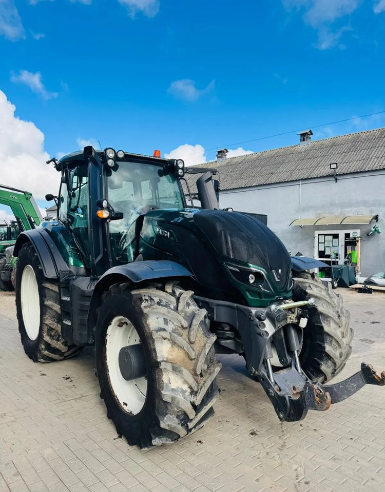 Traktor Valtra T214 Versu: slika 9