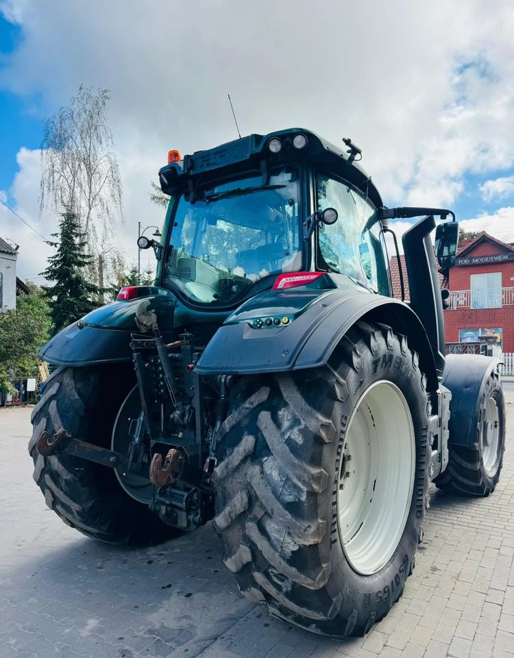 Traktor Valtra T214 Versu: slika 7