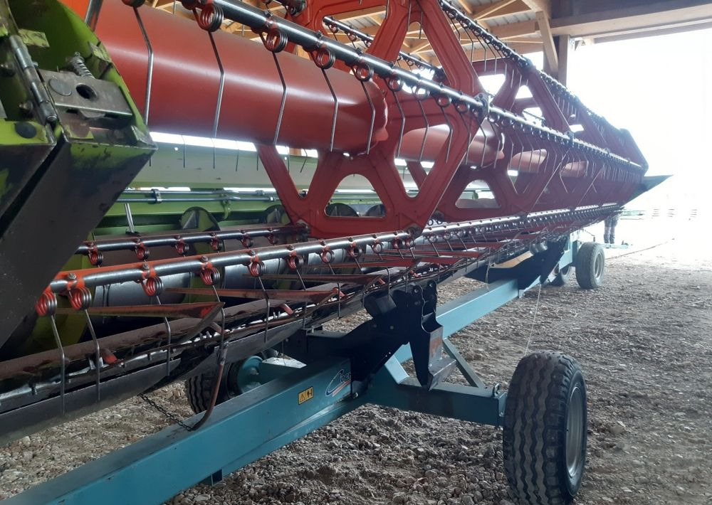 Claas Claas Vario 750 - Prednji deo kombajna: slika 5 Claas Claas Vario 750 - Prednji deo kombajna: slika 5