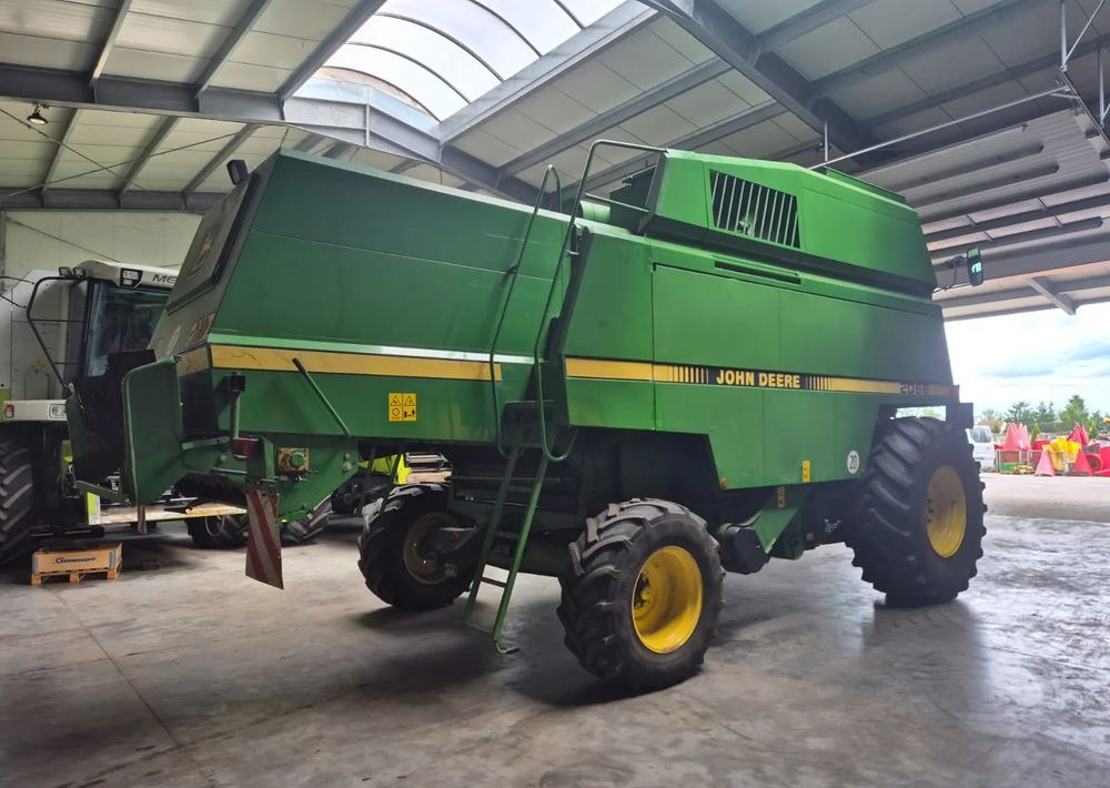 John Deere 2066 - Kombinovani kombajn: slika 4 John Deere 2066 - Kombinovani kombajn: slika 4