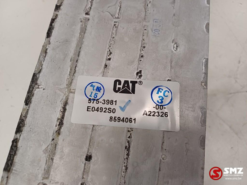 Caterpillar Aftercooler Caterpillar - Sistem za hlađenje za Oprema za rukovanje materijalima: slika 5 Caterpillar Aftercooler Caterpillar - Sistem za hlađenje za Oprema za rukovanje materijalima: slika 5