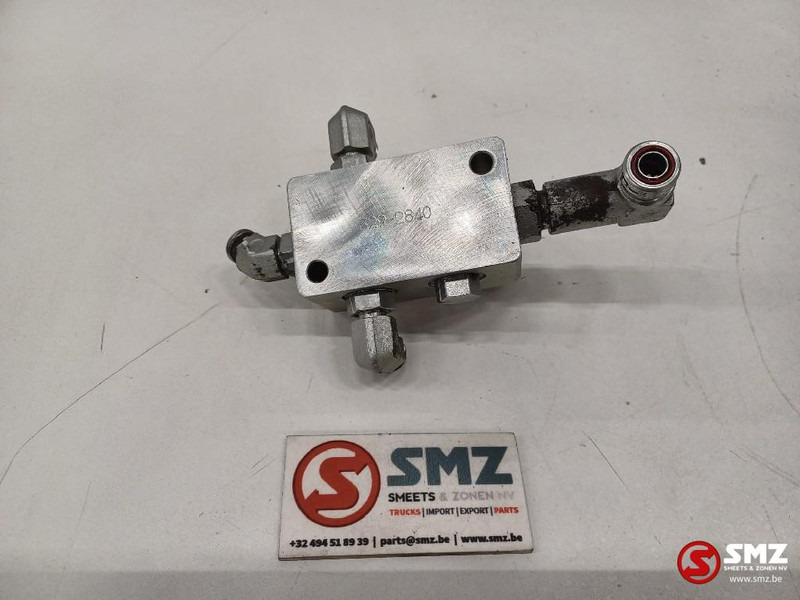 Caterpillar Hydraulic block Caterpillar - Hidraulika za Kamion: slika 5 Caterpillar Hydraulic block Caterpillar - Hidraulika za Kamion: slika 5