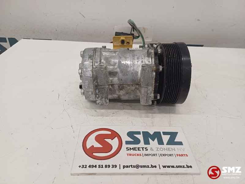 Caterpillar Refrigerant compressor Caterpillar - Motor i delovi za Oprema za rukovanje materijalima: slika 1 Caterpillar Refrigerant compressor Caterpillar - Motor i delovi za Oprema za rukovanje materijalima: slika 1