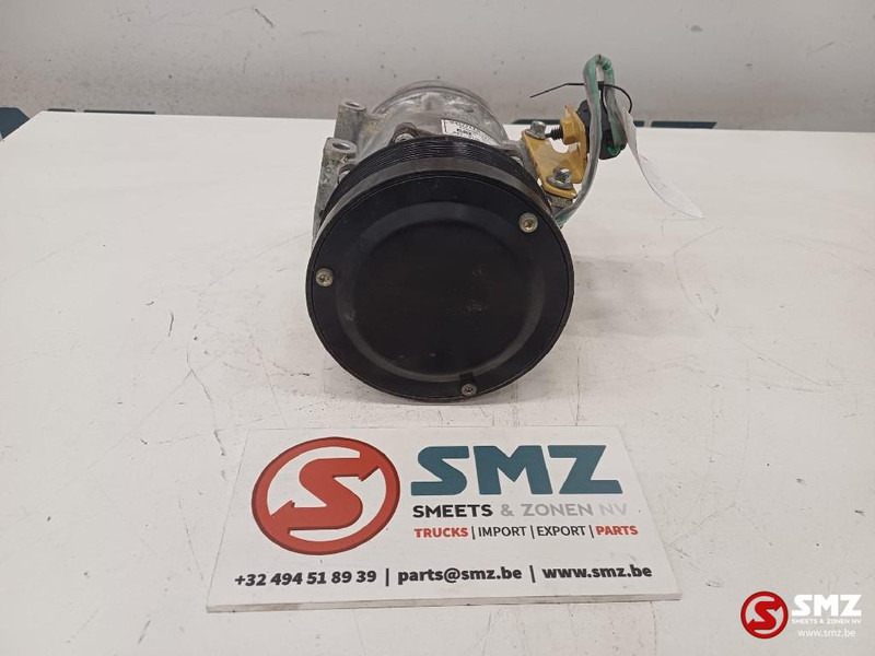 Caterpillar Refrigerant compressor Caterpillar - Motor i delovi za Oprema za rukovanje materijalima: slika 3 Caterpillar Refrigerant compressor Caterpillar - Motor i delovi za Oprema za rukovanje materijalima: slika 3