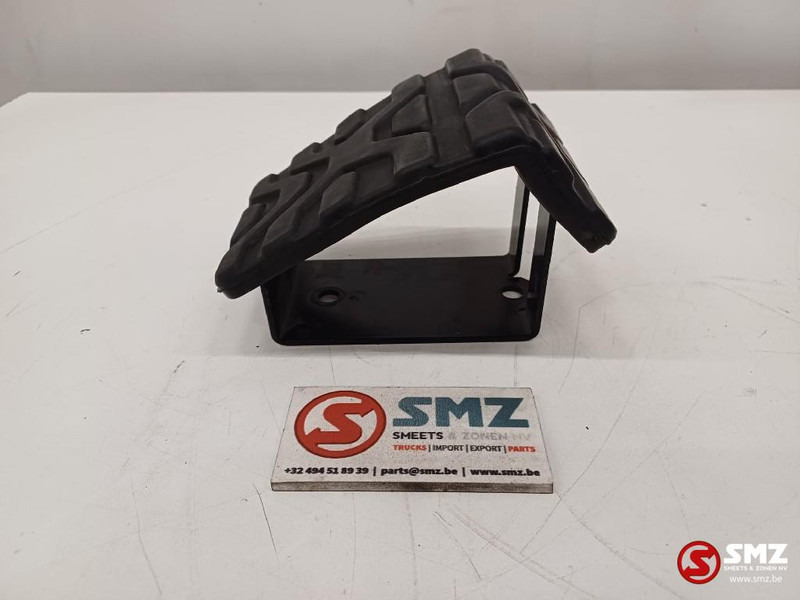 Caterpillar Step Caterpillar - Kabina i enterijer za Oprema za rukovanje materijalima: slika 3 Caterpillar Step Caterpillar - Kabina i enterijer za Oprema za rukovanje materijalima: slika 3