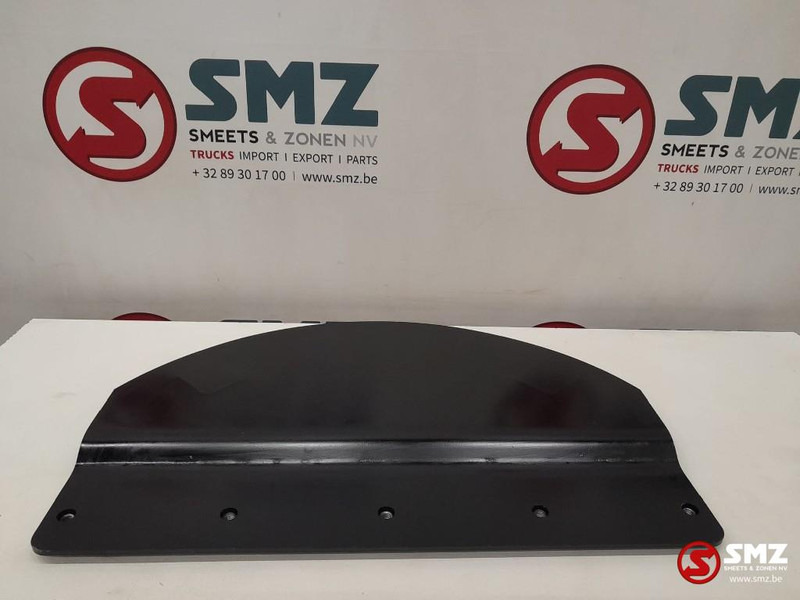 Caterpillar Swivel guard steel plate Caterpillar - Ram/ Šasija za Oprema za rukovanje materijalima: slika 1 Caterpillar Swivel guard steel plate Caterpillar - Ram/ Šasija za Oprema za rukovanje materijalima: slika 1