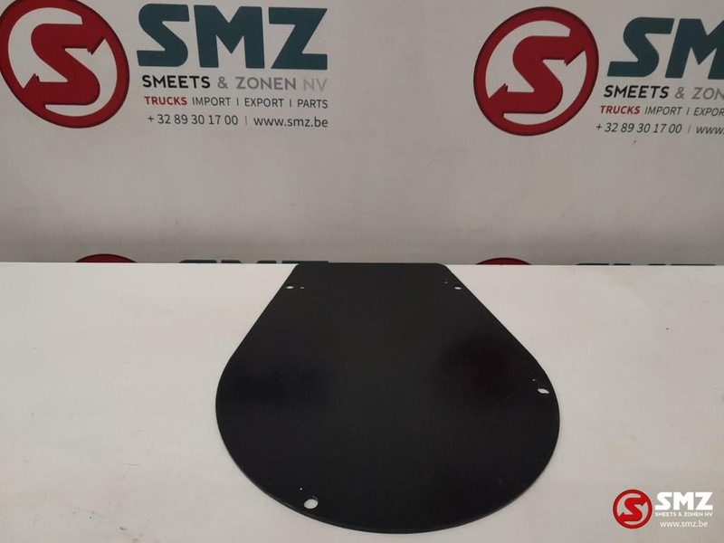 Caterpillar Travel motor guard steel plate Caterpillar - Ram/ Šasija za Oprema za rukovanje materijalima: slika 4 Caterpillar Travel motor guard steel plate Caterpillar - Ram/ Šasija za Oprema za rukovanje materijalima: slika 4