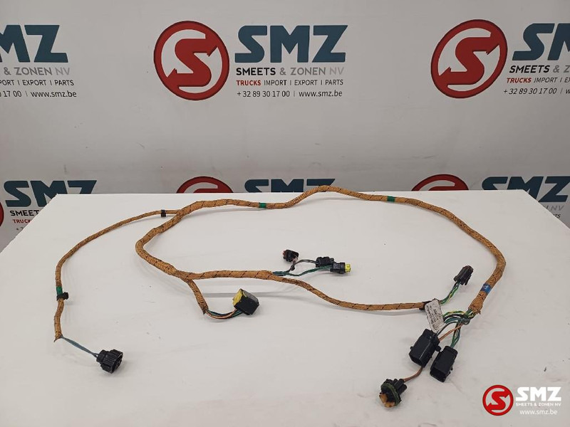 Caterpillar Wire harness Caterpillar - Kablovi/ Žičana oprema za Oprema za rukovanje materijalima: slika 1 Caterpillar Wire harness Caterpillar - Kablovi/ Žičana oprema za Oprema za rukovanje materijalima: slika 1