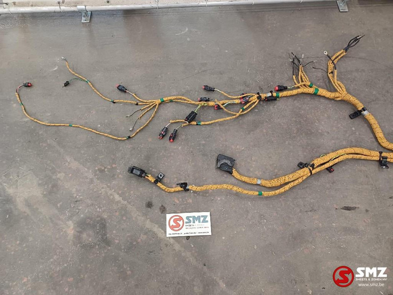 Caterpillar Wiring harness chassis Caterpillar - Kablovi/ Žičana oprema za Oprema za rukovanje materijalima: slika 2 Caterpillar Wiring harness chassis Caterpillar - Kablovi/ Žičana oprema za Oprema za rukovanje materijalima: slika 2