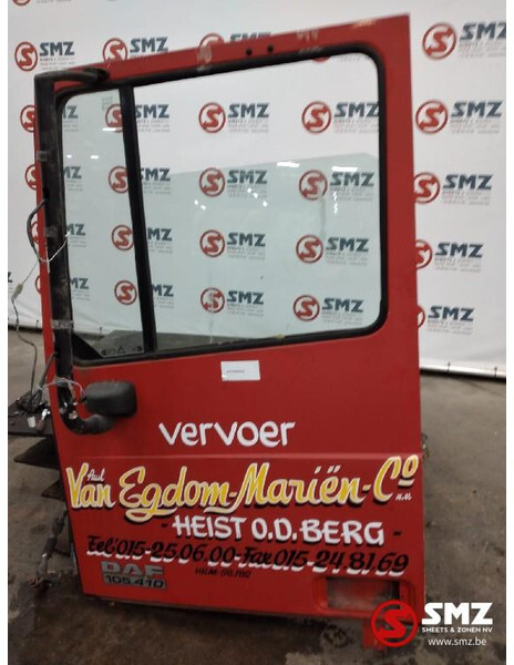 DAF Occ deur links DAF XF105 - Vrata i delovi za Kamion: slika 1 DAF Occ deur links DAF XF105 - Vrata i delovi za Kamion: slika 1