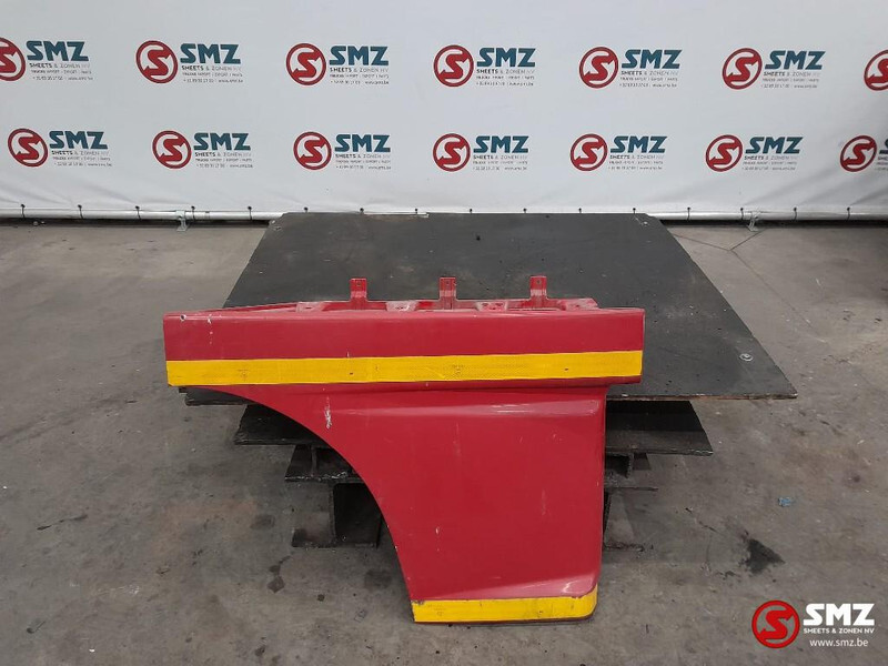 DAF Occ deurverlenging rechts DAF XF105 - Vrata i delovi za Kamion: slika 1 DAF Occ deurverlenging rechts DAF XF105 - Vrata i delovi za Kamion: slika 1