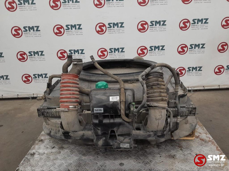 DAF Occ radiator + intercooler + expansievat DAF - Radijator za Kamion: slika 2 DAF Occ radiator + intercooler + expansievat DAF - Radijator za Kamion: slika 2