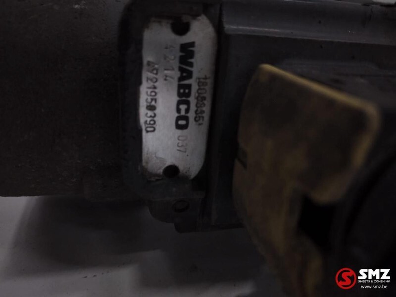 DAF Occ regelventiel luchtvering DAF XF106 1808335 - Pneumatska suspenzija za Kamion: slika 3 DAF Occ regelventiel luchtvering DAF XF106 1808335 - Pneumatska suspenzija za Kamion: slika 3