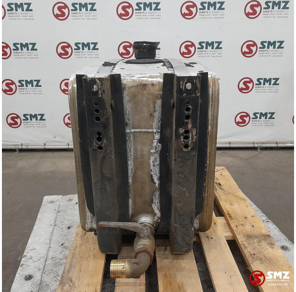 Diversen Occ hydraulische tank 200L OMFB - Hidraulični rezervoar za Kamion: slika 2 Diversen Occ hydraulische tank 200L OMFB - Hidraulični rezervoar za Kamion: slika 2