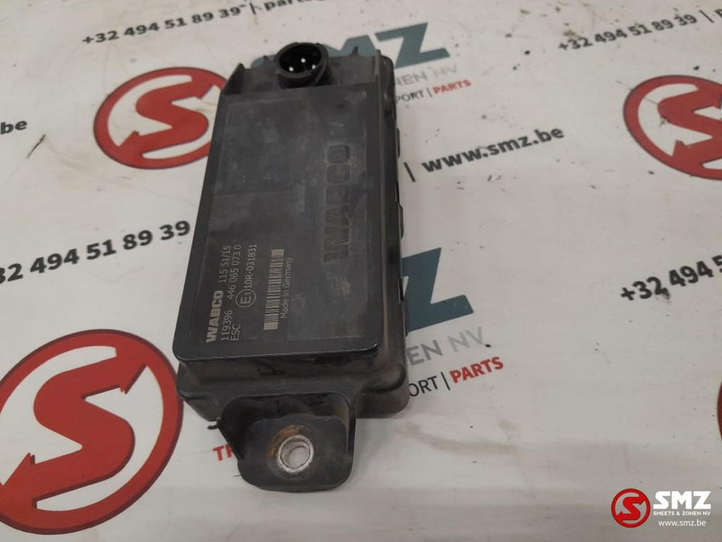 Iveco Occ ECU ESC regeleenheid Iveco - Upravljačka jedinica za Kamion: slika 3 Iveco Occ ECU ESC regeleenheid Iveco - Upravljačka jedinica za Kamion: slika 3