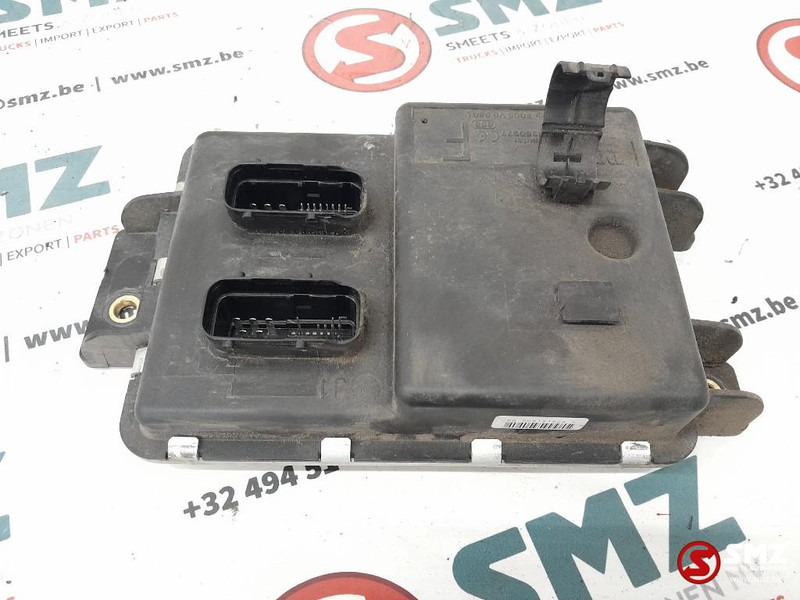 Iveco Occ ECU Front Frame Computer Iveco - Upravljačka jedinica za Kamion: slika 2 Iveco Occ ECU Front Frame Computer Iveco - Upravljačka jedinica za Kamion: slika 2