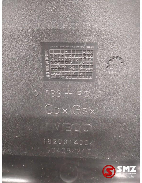 Iveco Occ handschoenkast Iveco Stralis - Kabina i enterijer za Kamion: slika 5 Iveco Occ handschoenkast Iveco Stralis - Kabina i enterijer za Kamion: slika 5