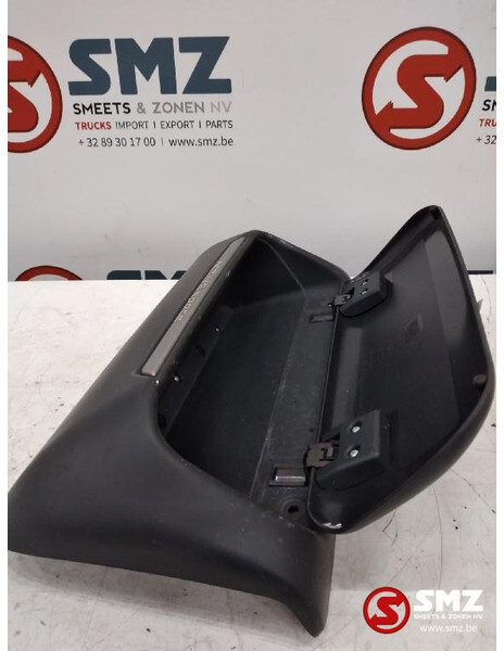 Iveco Occ handschoenkast Iveco Stralis - Kabina i enterijer za Kamion: slika 2 Iveco Occ handschoenkast Iveco Stralis - Kabina i enterijer za Kamion: slika 2