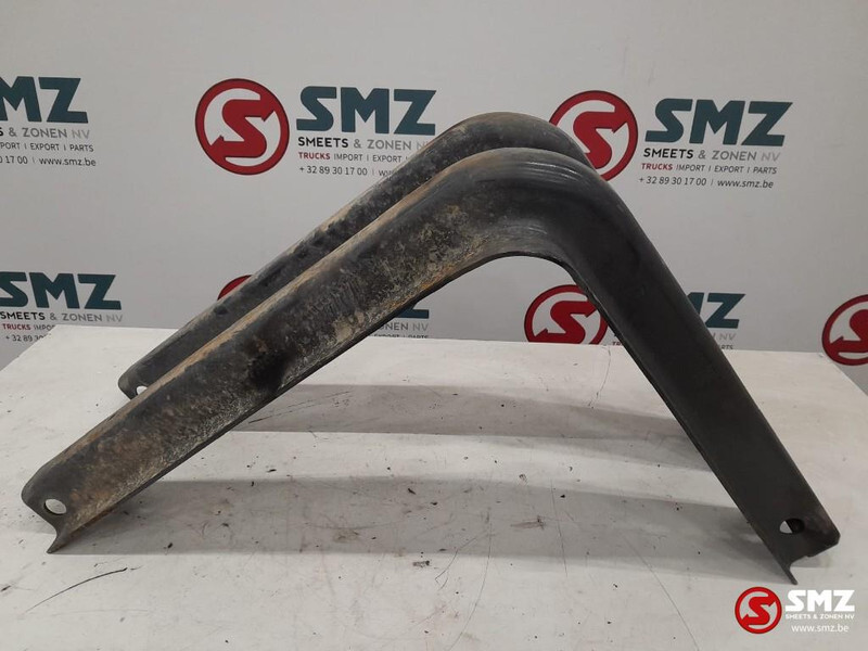 Iveco Occ set brandstoftanksteunen Iveco Stralis 4206812 - Rezervoar za gorivo za Kamion: slika 1 Iveco Occ set brandstoftanksteunen Iveco Stralis 4206812 - Rezervoar za gorivo za Kamion: slika 1