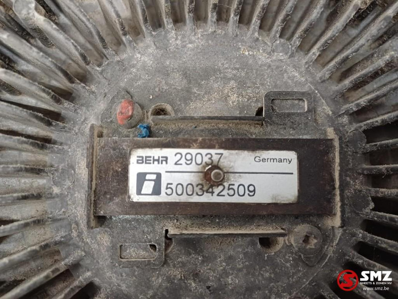 Iveco Occ visco koppeling + ventilator Cursor 8 Iveco - Ventilator za Kamion: slika 3 Iveco Occ visco koppeling + ventilator Cursor 8 Iveco - Ventilator za Kamion: slika 3