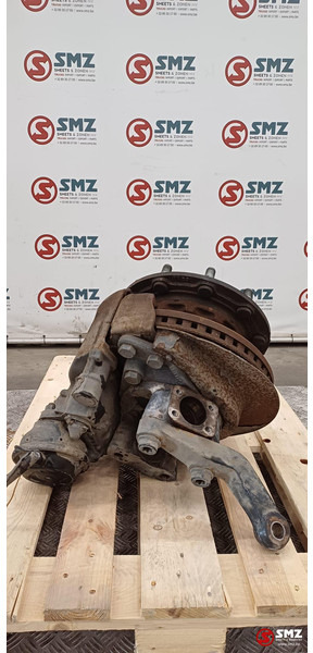 Iveco Occ wielnaaf + remklauw links meeloopas Iveco - Upravljački sistem za Kamion: slika 2 Iveco Occ wielnaaf + remklauw links meeloopas Iveco - Upravljački sistem za Kamion: slika 2